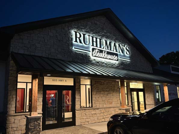 exterior of Ruhlman's Steakhouse at night