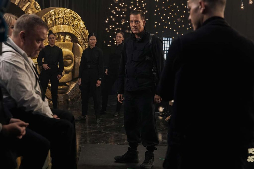 Clive Owen as the activist leader