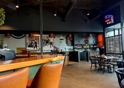 Dante dining area