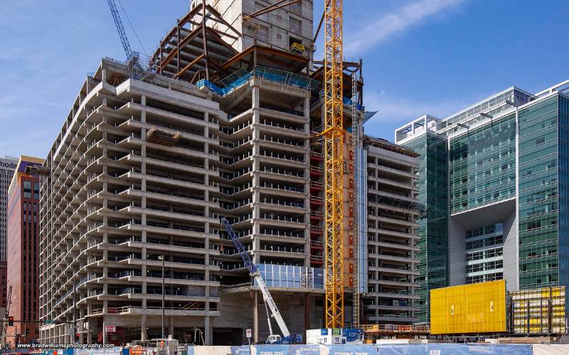 Glass Curtain Wall Taking Shape at Mutual Tower
