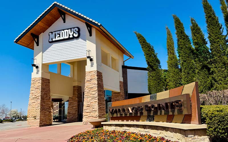 Meddys Opens Strong in Village Pointe with a Fresh Take on Mediterranean