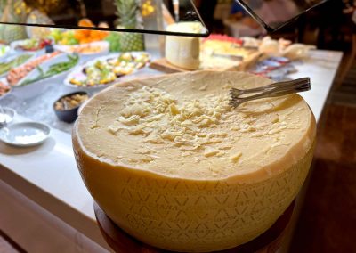 Cold table cheese