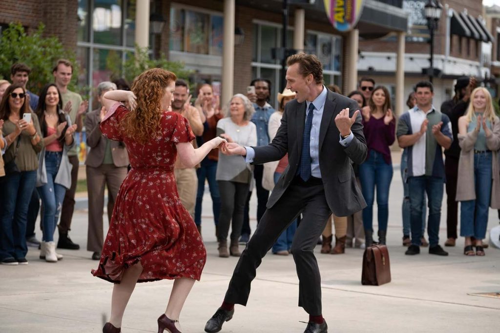 Tom Hiddleston and Annalise Basso