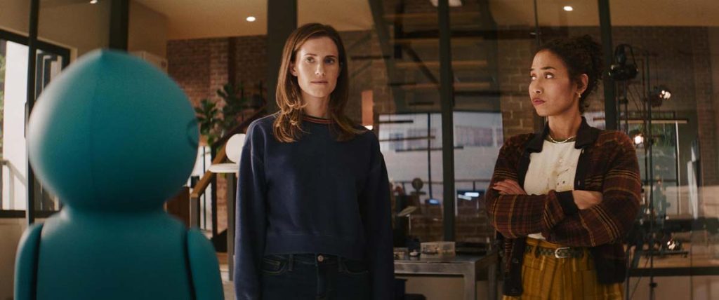 Allison Williams as Gemma and Jen Van Epps as Tess